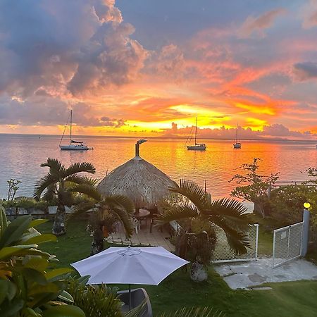Meri Lodge Huahine « Room Of Marta » Fare Eksteriør bilde