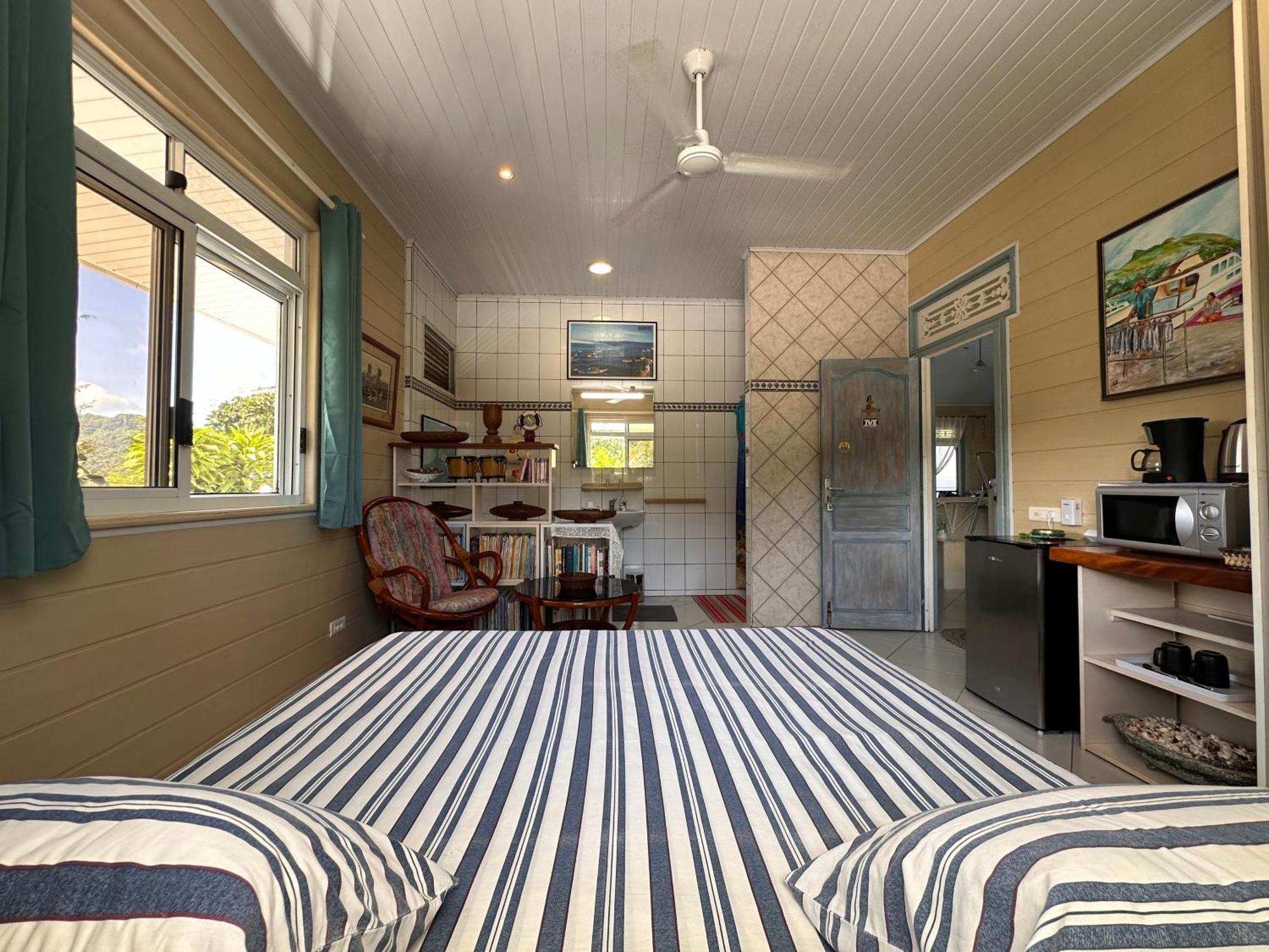 Meri Lodge Huahine « Room Of Marta » Fare Eksteriør bilde